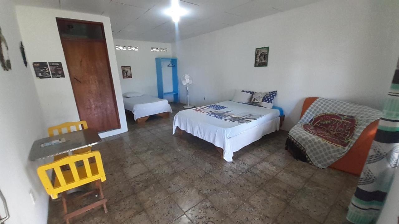Rooms Palmeras Cahuita Exterior photo
