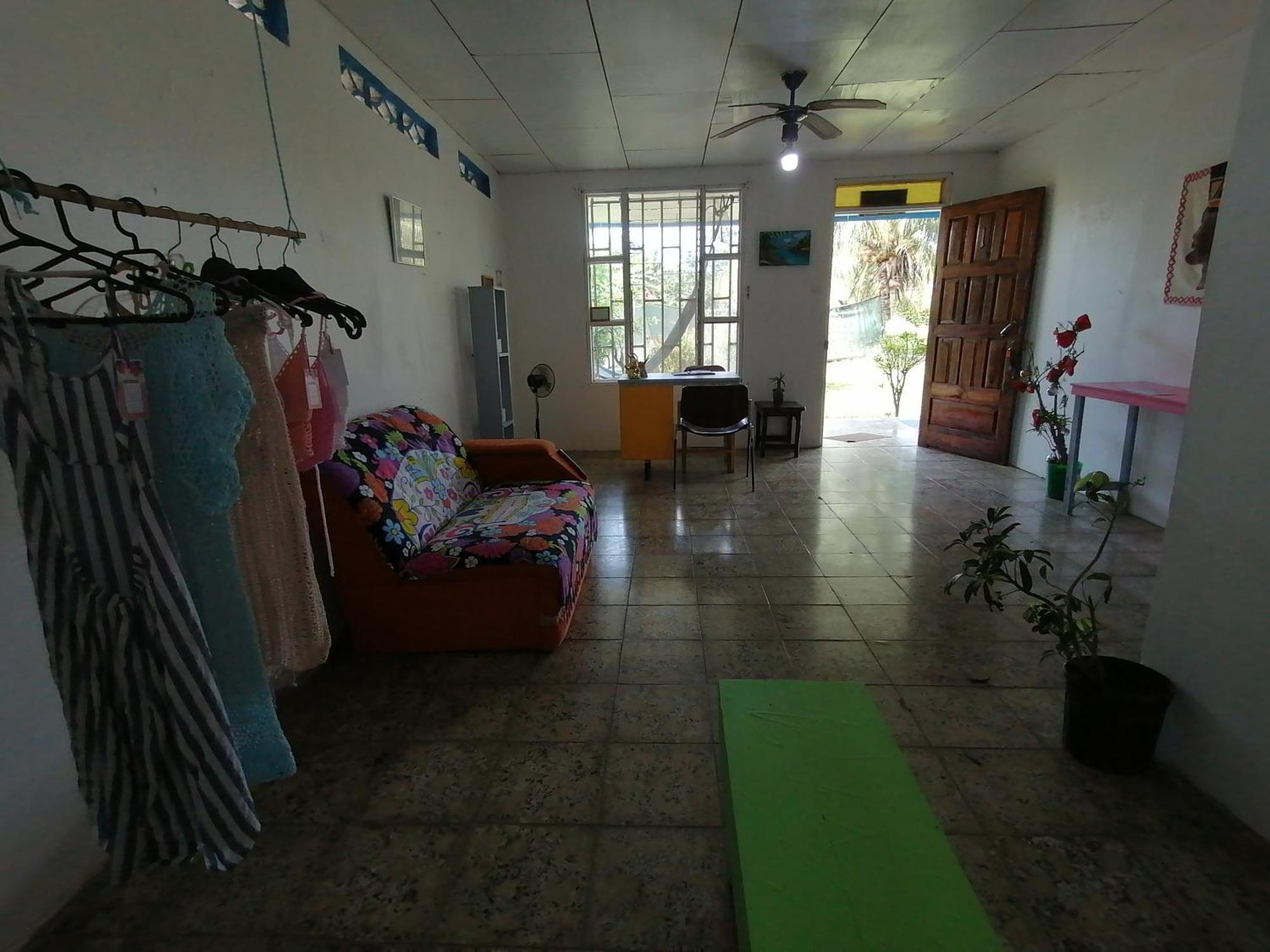 Rooms Palmeras Cahuita Exterior photo